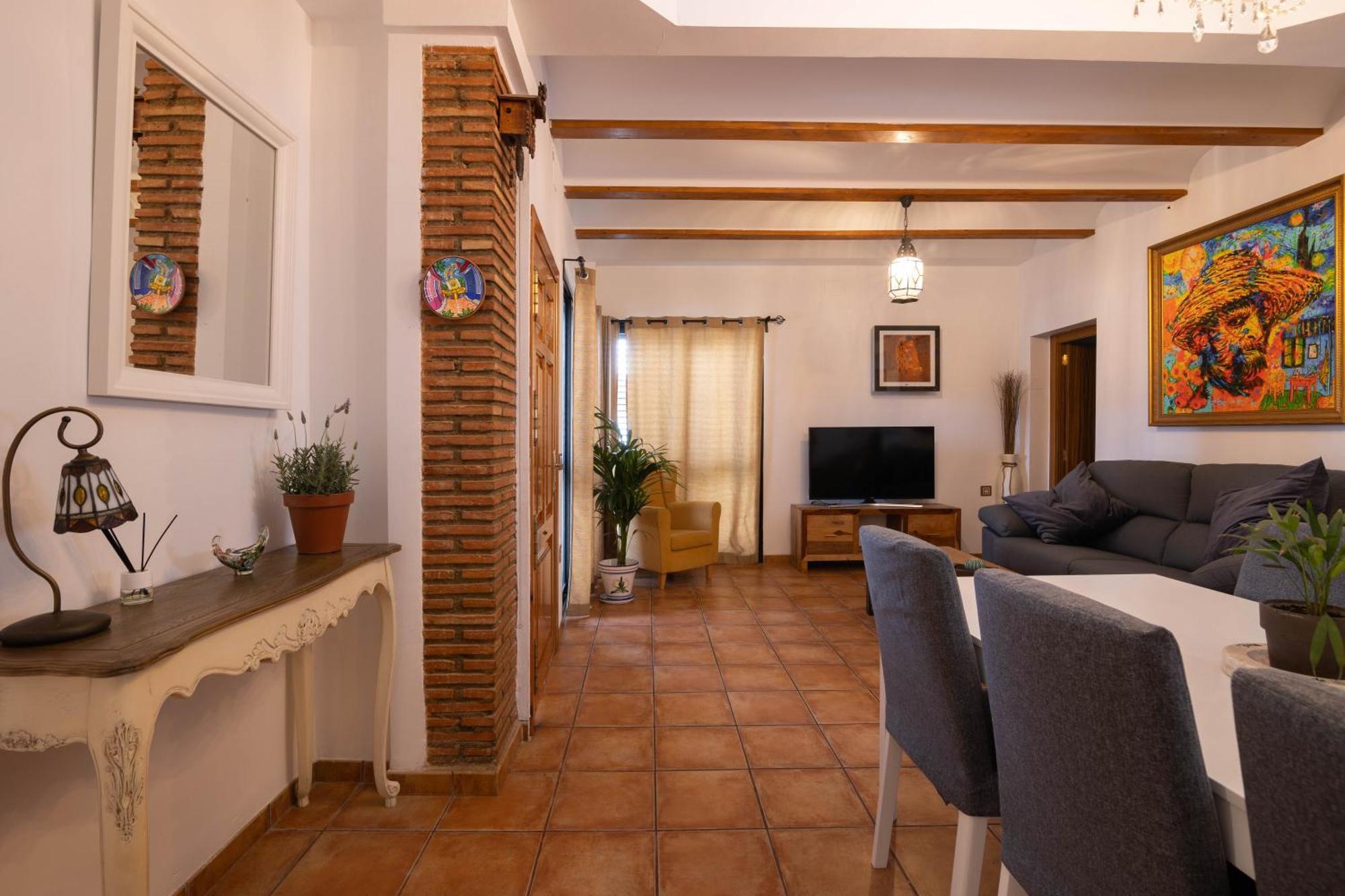 Villa En Valencia, Metro, Accesibilidad